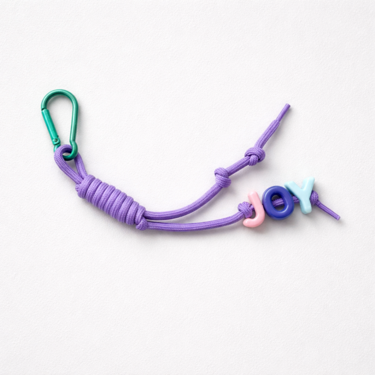 key ring brelok napis joy fiolet