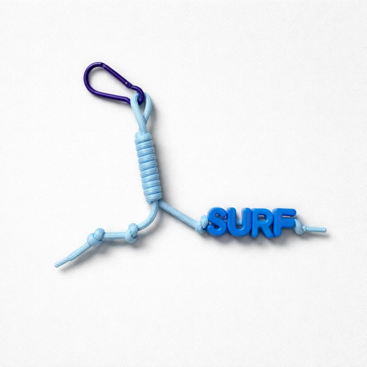 key ring brelok napis surf blue niebieski do kluczy