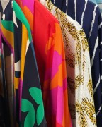 kimono granatowe fale białe długie wiskoza kolorowe kimona